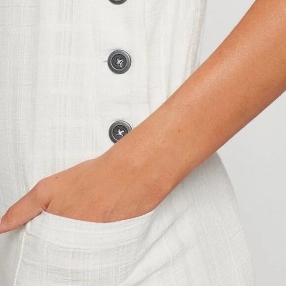 NWT L*Space Carina Cotton Woven Short Romper in Ivory Scoop Neck Size Medium - Picture 4 of 16